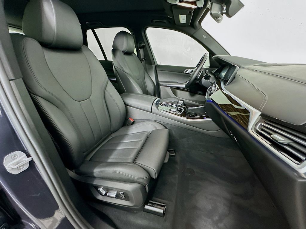 Used 2020 BMW X5 sDrive40i w/ Premium Package image 29