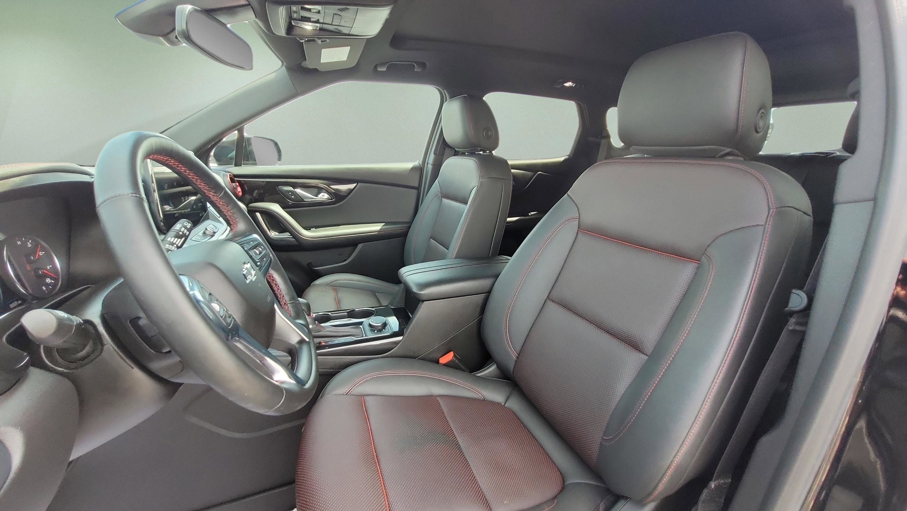 Used 2025 Chevrolet Blazer RS w/ LPO, Floor Liner Package FWD image 29