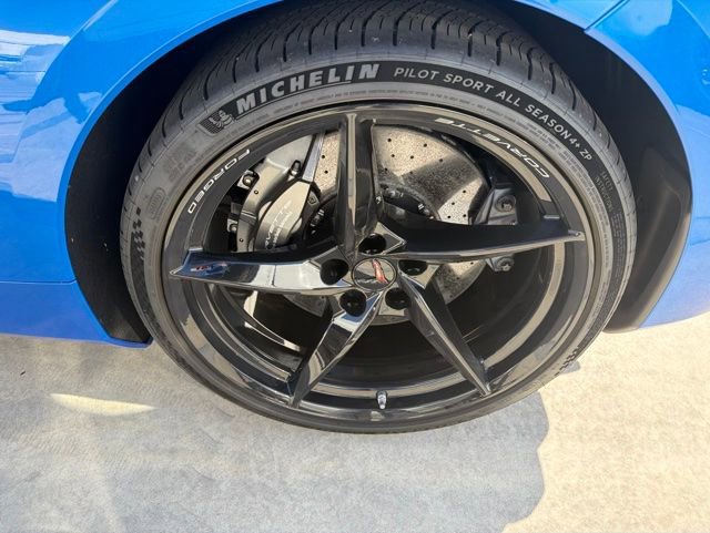 Certified 2025 Chevrolet Corvette E-Ray AWD/4WD image 9