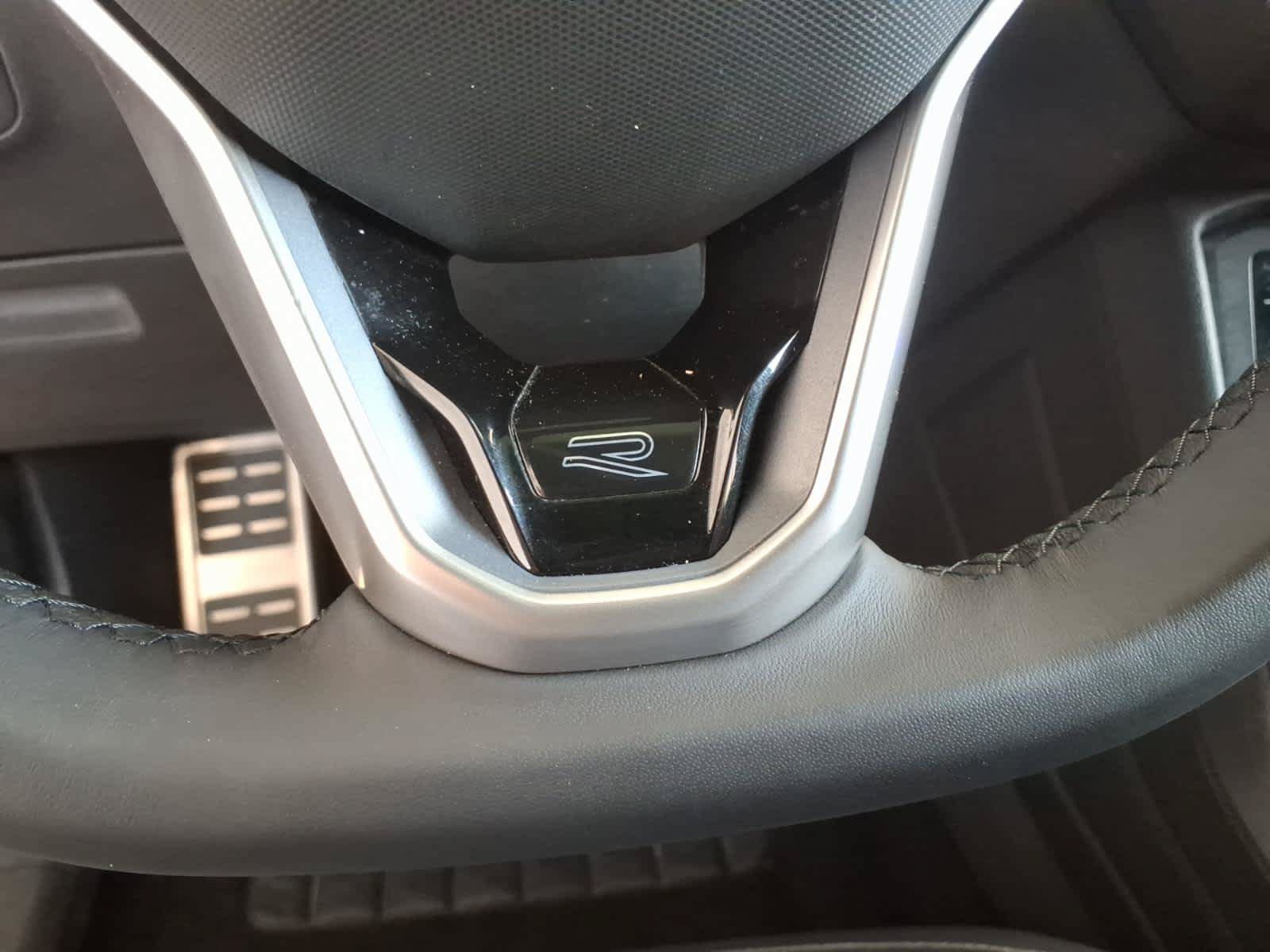 Certified 2022 Volkswagen Tiguan SEL R-Line AWD/4WD image 22