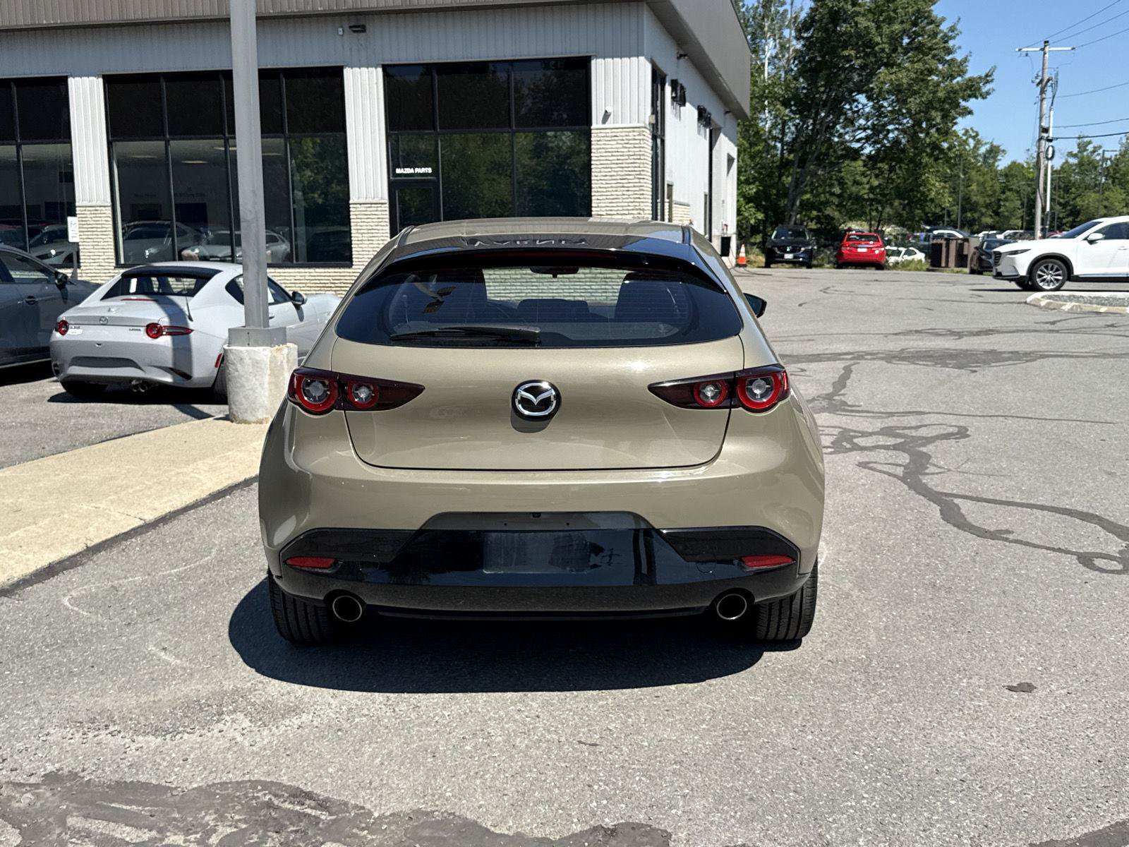 Used 2024 MAZDA MAZDA3 s AWD/4WD image 8