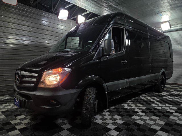 Used 2017 Mercedes-Benz Sprinter 3500 image 30