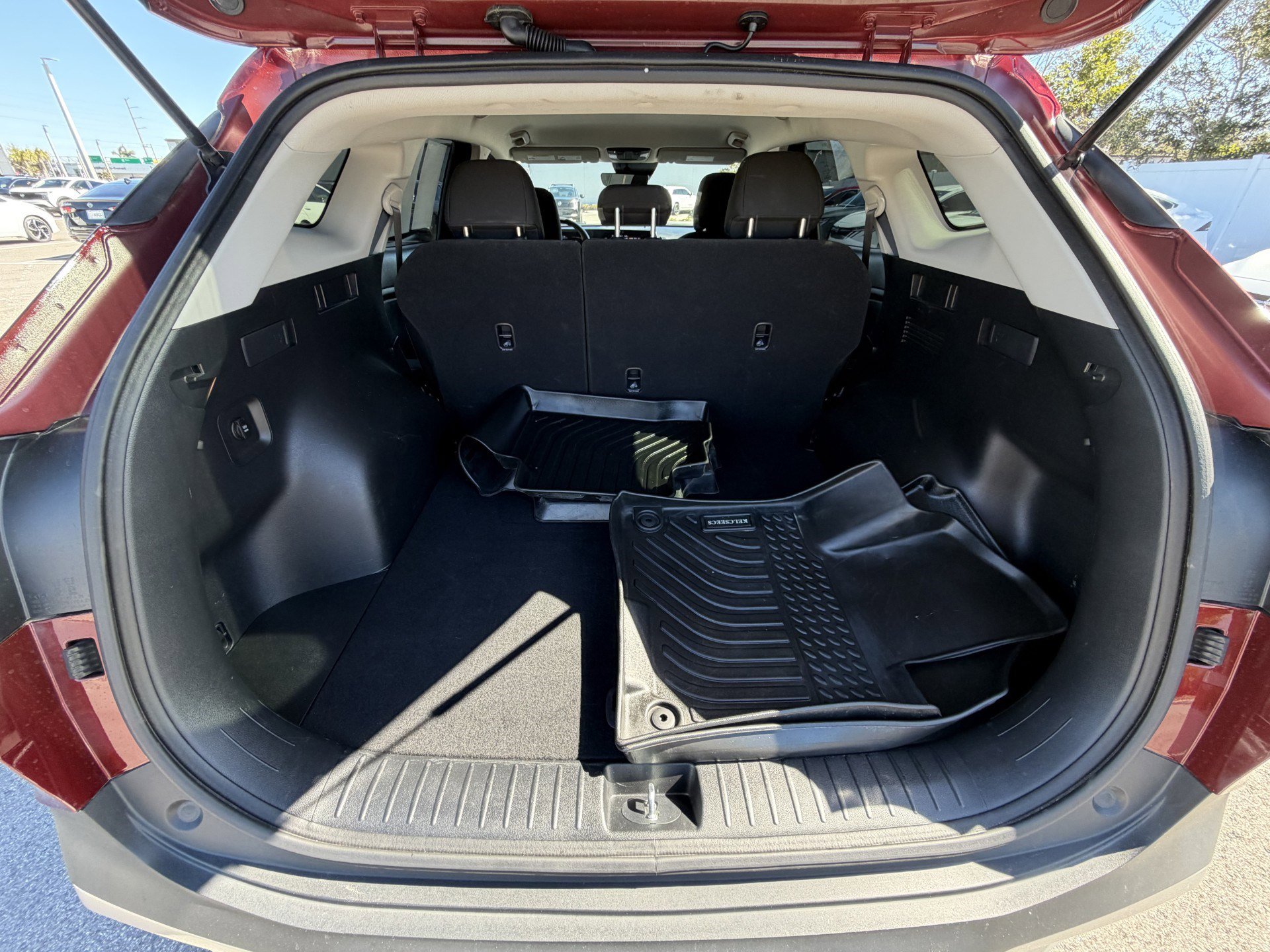 Used 2023 Kia Sportage LX image 21