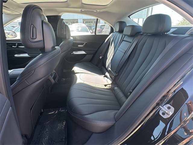 New 2026 Mercedes-Benz E 350 4MATIC Sedan image 12