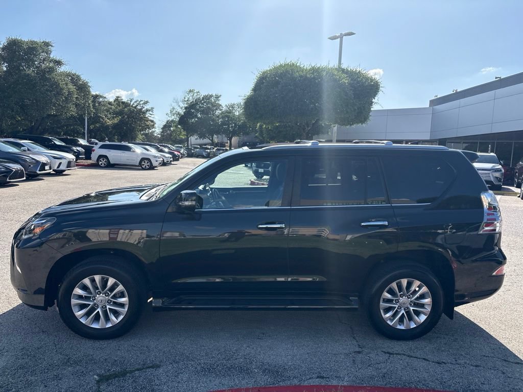 Certified 2023 Lexus GX 460 Premium w/ Premium Plus Package AWD/4WD image 2