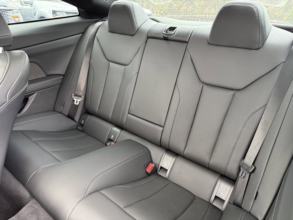 Used 2024 BMW 440i xDrive Coupe w/ Premium Package image 24
