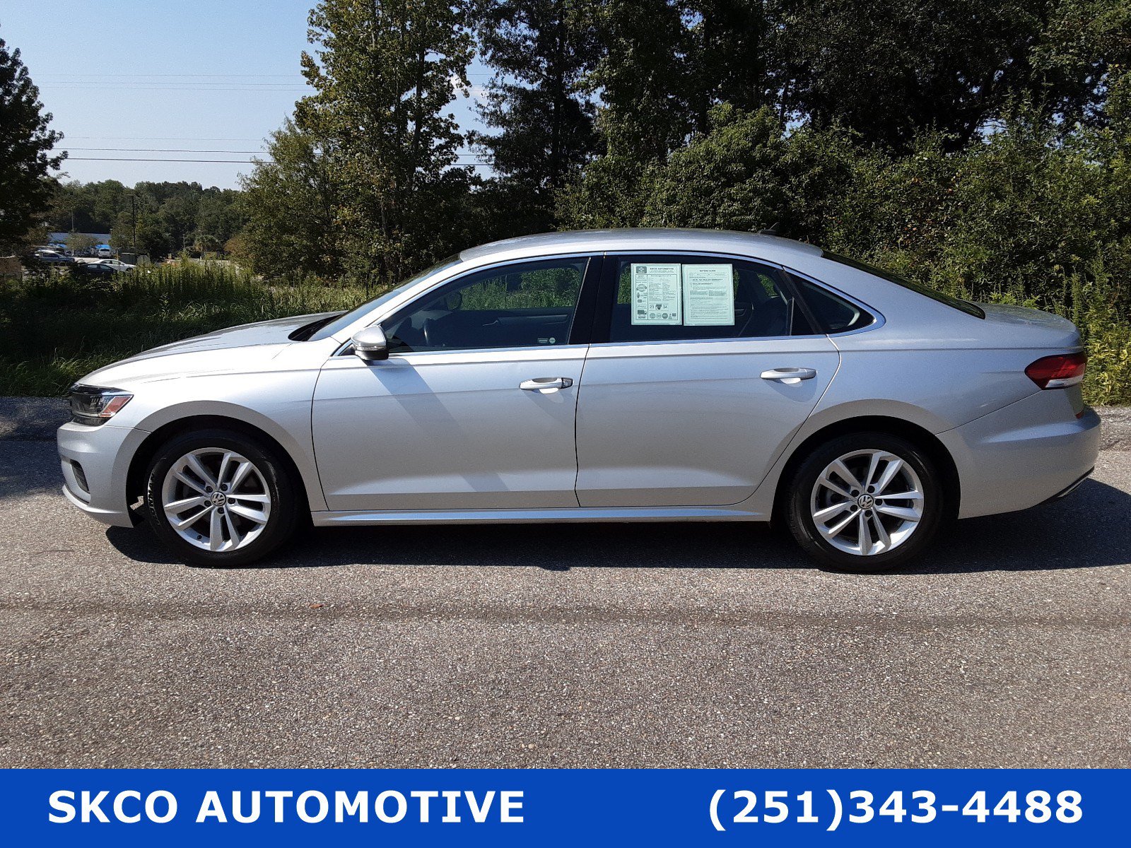 Used 2020 Volkswagen Passat 2.0T SE FWD image 2