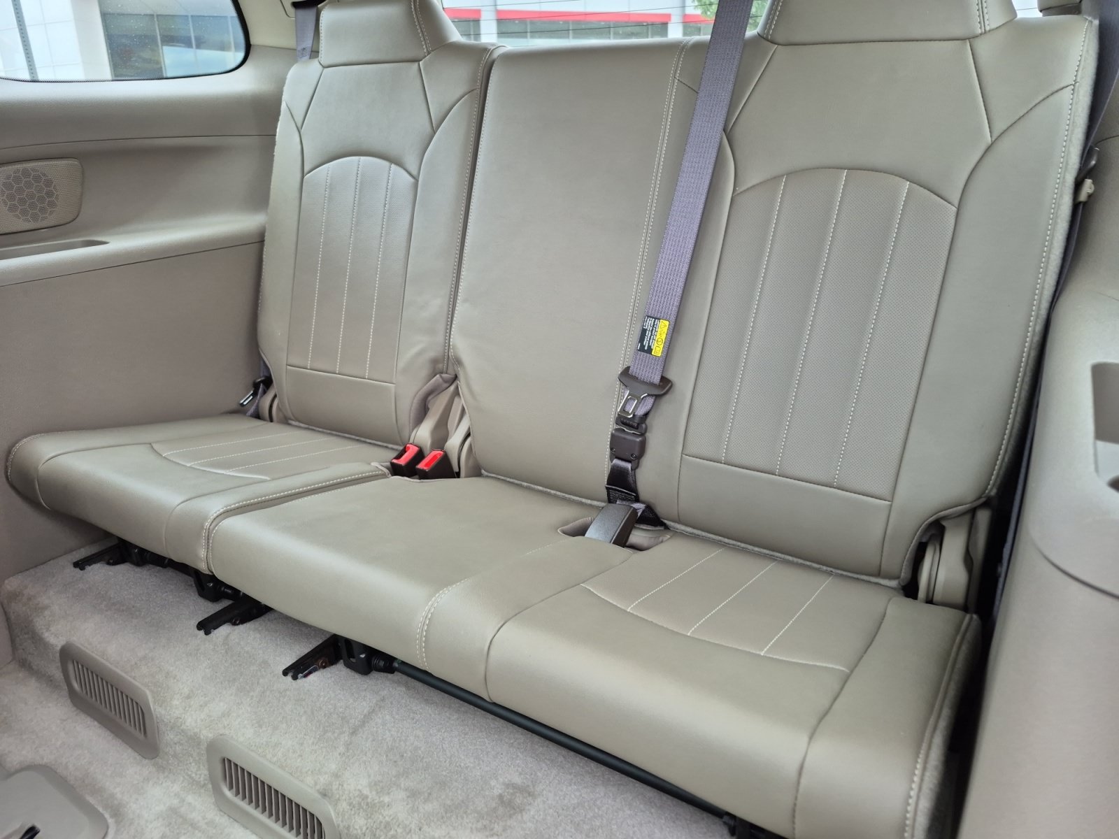 Used 2015 GMC Acadia Denali AWD/4WD image 23