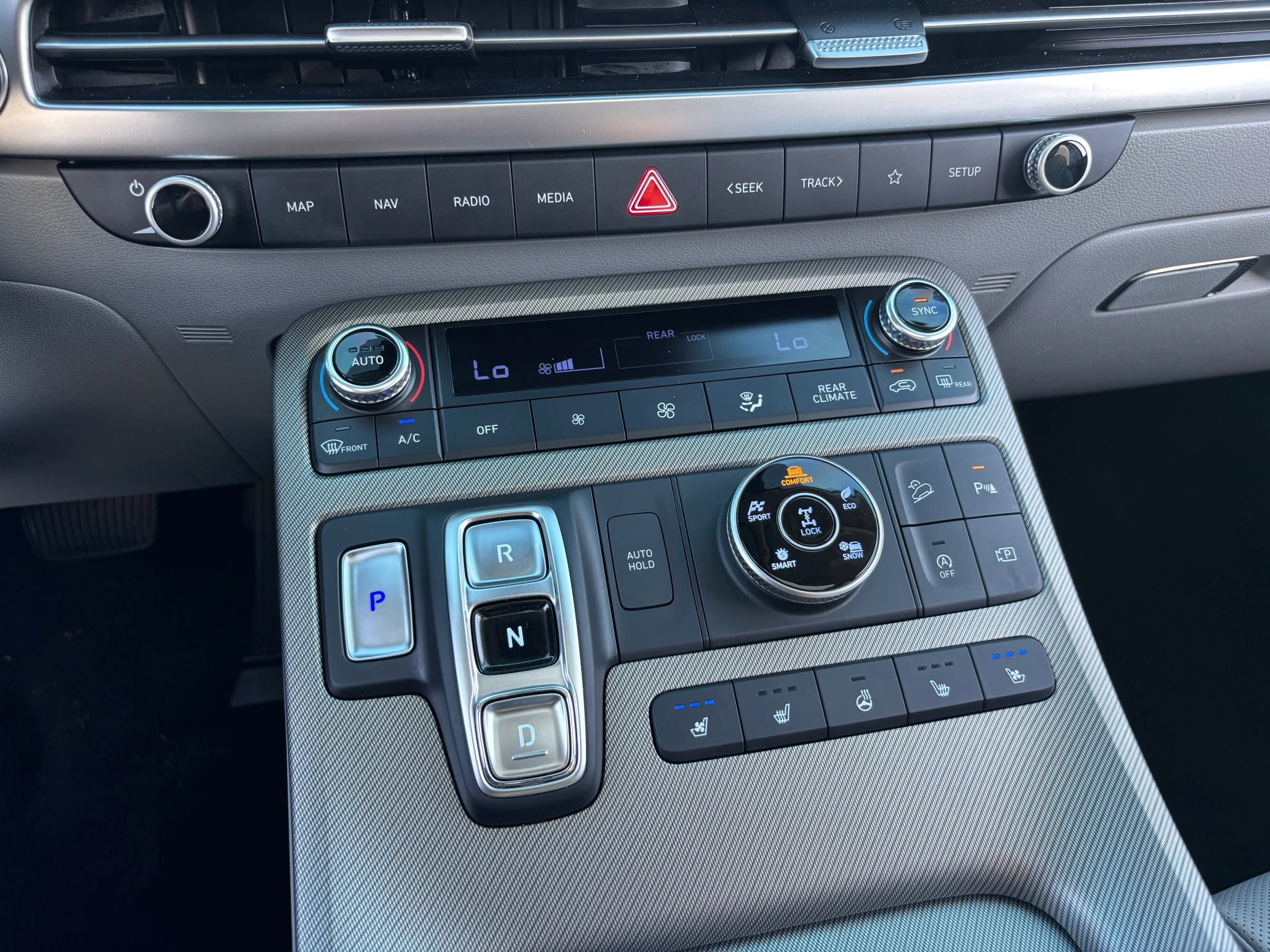 Used 2023 Hyundai Palisade SEL w/ Premium Package image 24