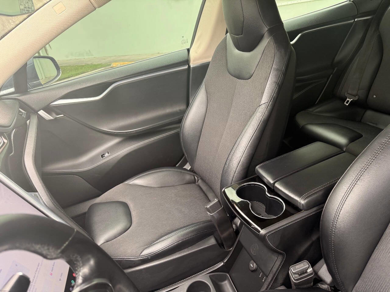 Used 2015 Tesla Model S 85 RWD image 28
