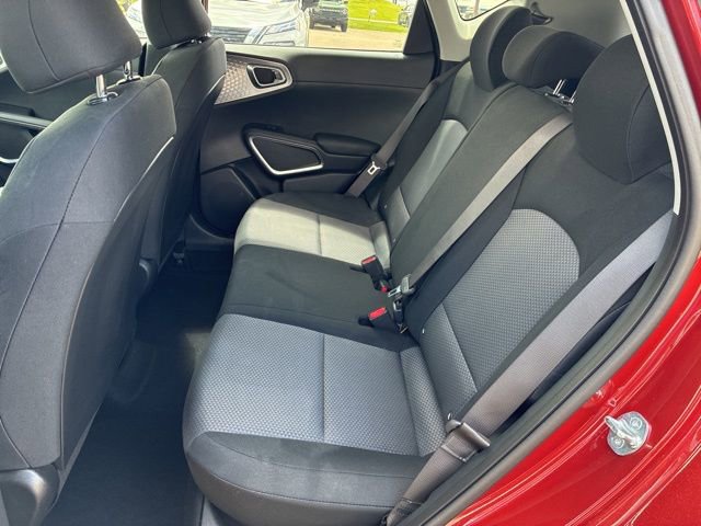 Used 2025 Kia Soul LX FWD image 17