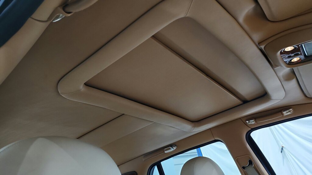Used 1999 Rolls-Royce Silver Seraph RWD image 32