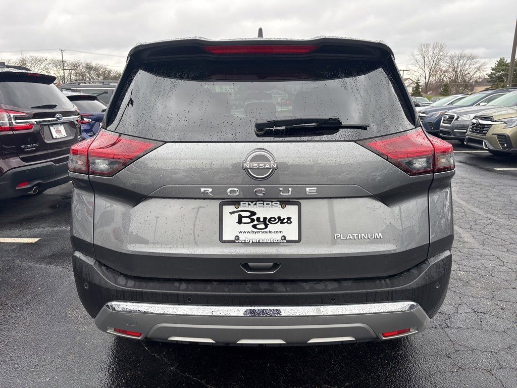 Used 2023 Nissan Rogue Platinum w/ Platinum Premium Package image 4