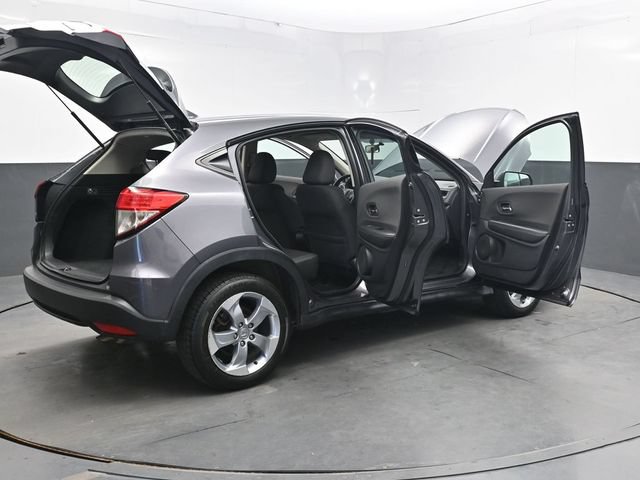 Used 2019 Honda HR-V LX image 48