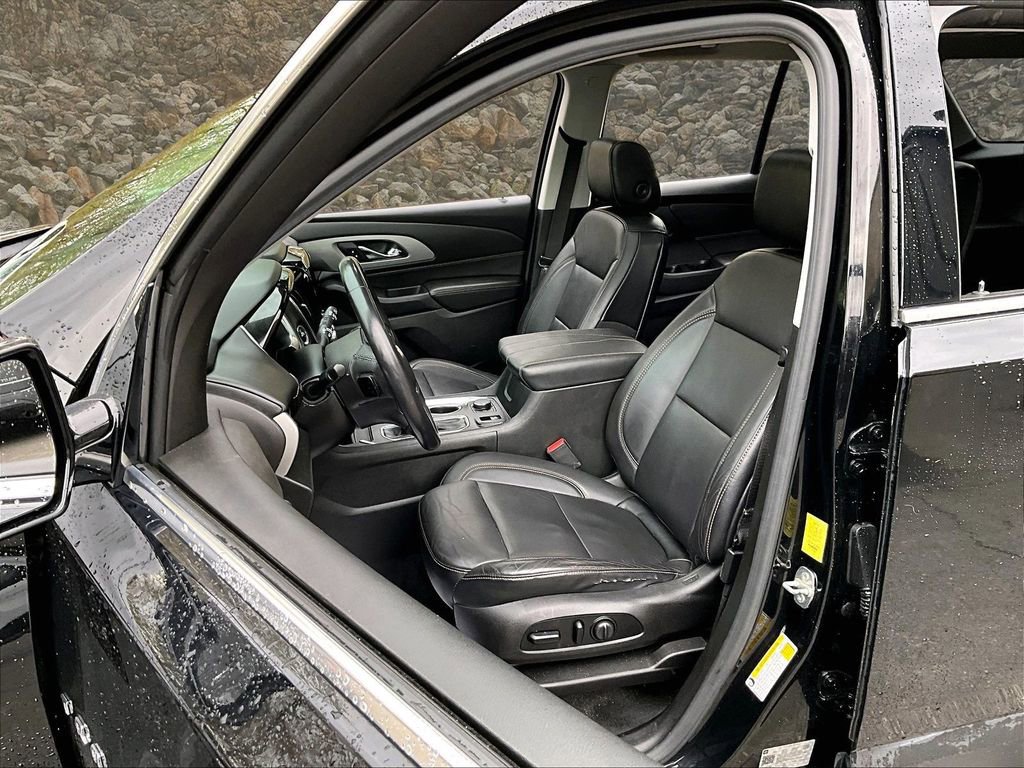 Used 2018 Chevrolet Traverse LT AWD/4WD image 23