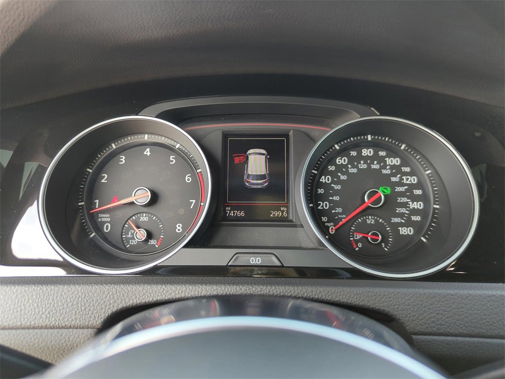 Used 2019 Volkswagen GTI Autobahn image 27