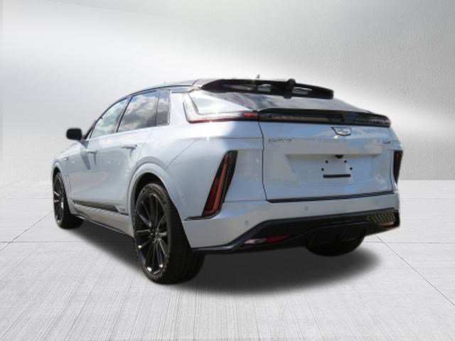 New 2026 Cadillac Lyriq V w/ Exterior Carbon Fiber Package image 5