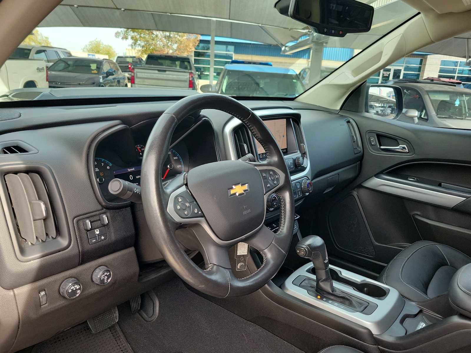 Used 2021 Chevrolet Colorado ZR2 w/ ZR2 Midnight Special Edition image 2