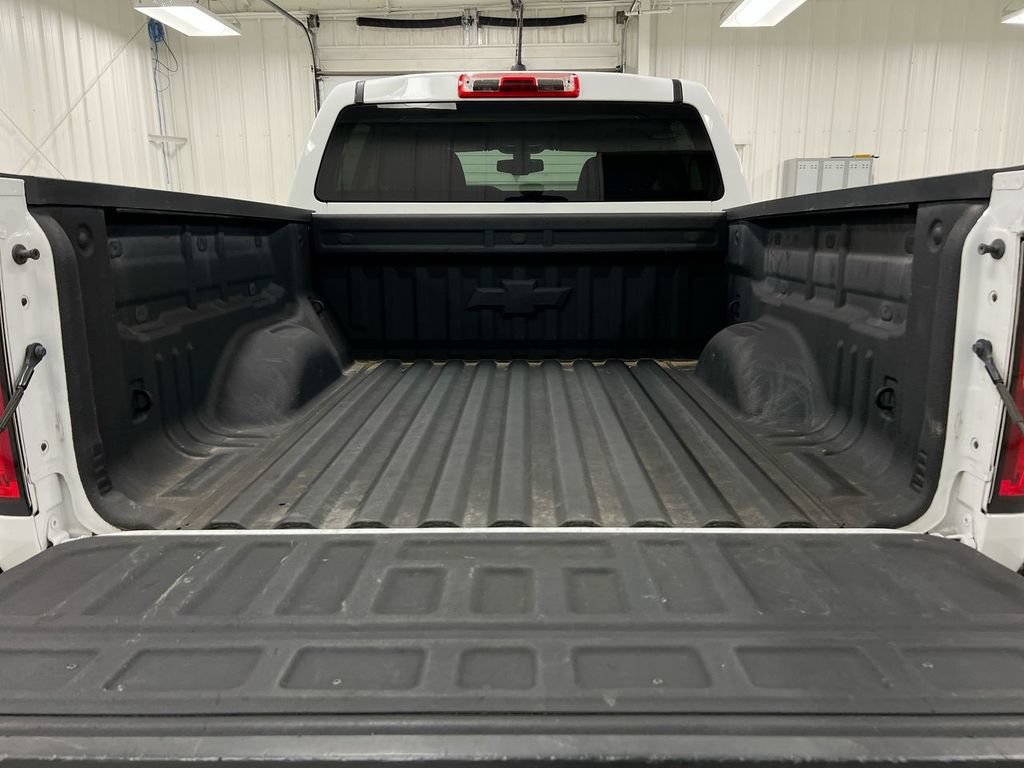 Used 2022 Chevrolet Colorado Z71 AWD/4WD image 24