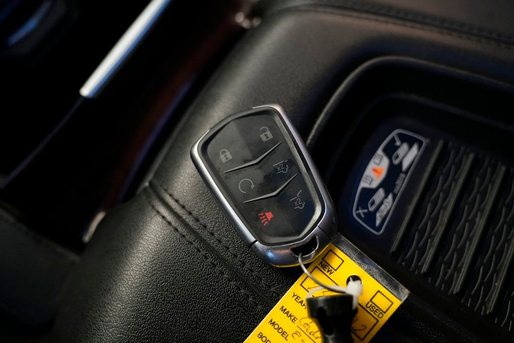 Used 2020 Cadillac Escalade Luxury AWD/4WD image 56