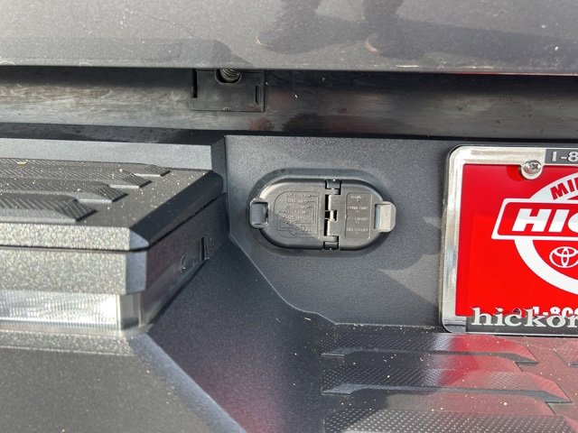 Used 2022 Toyota Tundra SR5 image 7