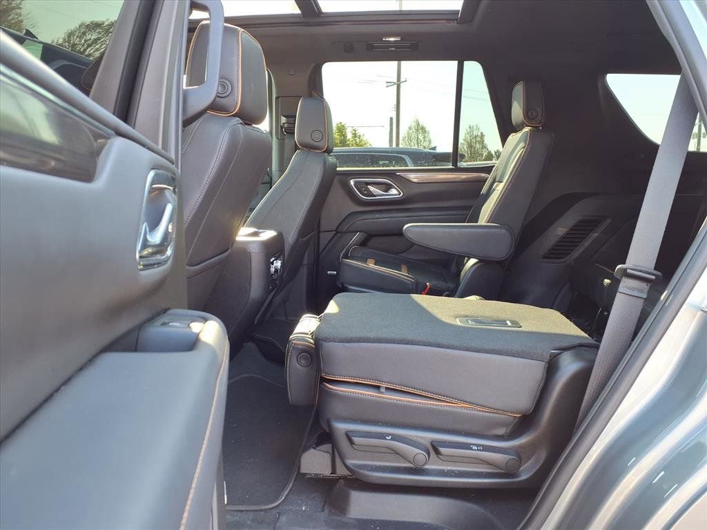 Used 2023 GMC Yukon AT4 w/ AT4 Premium Plus Package image 22
