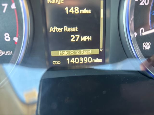 Used 2016 Toyota Highlander Limited image 16