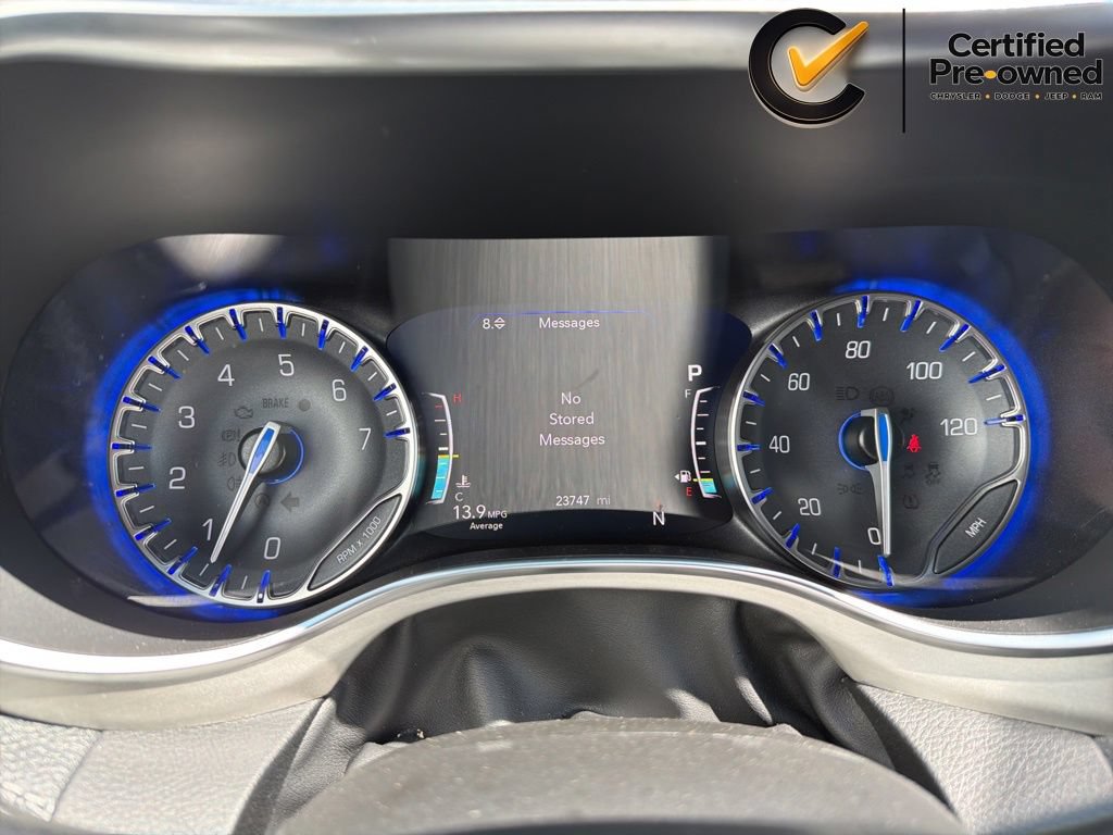 Certified 2023 Chrysler Pacifica Limited w/ Uconnect Theater Family Group AWD/4WD image 82