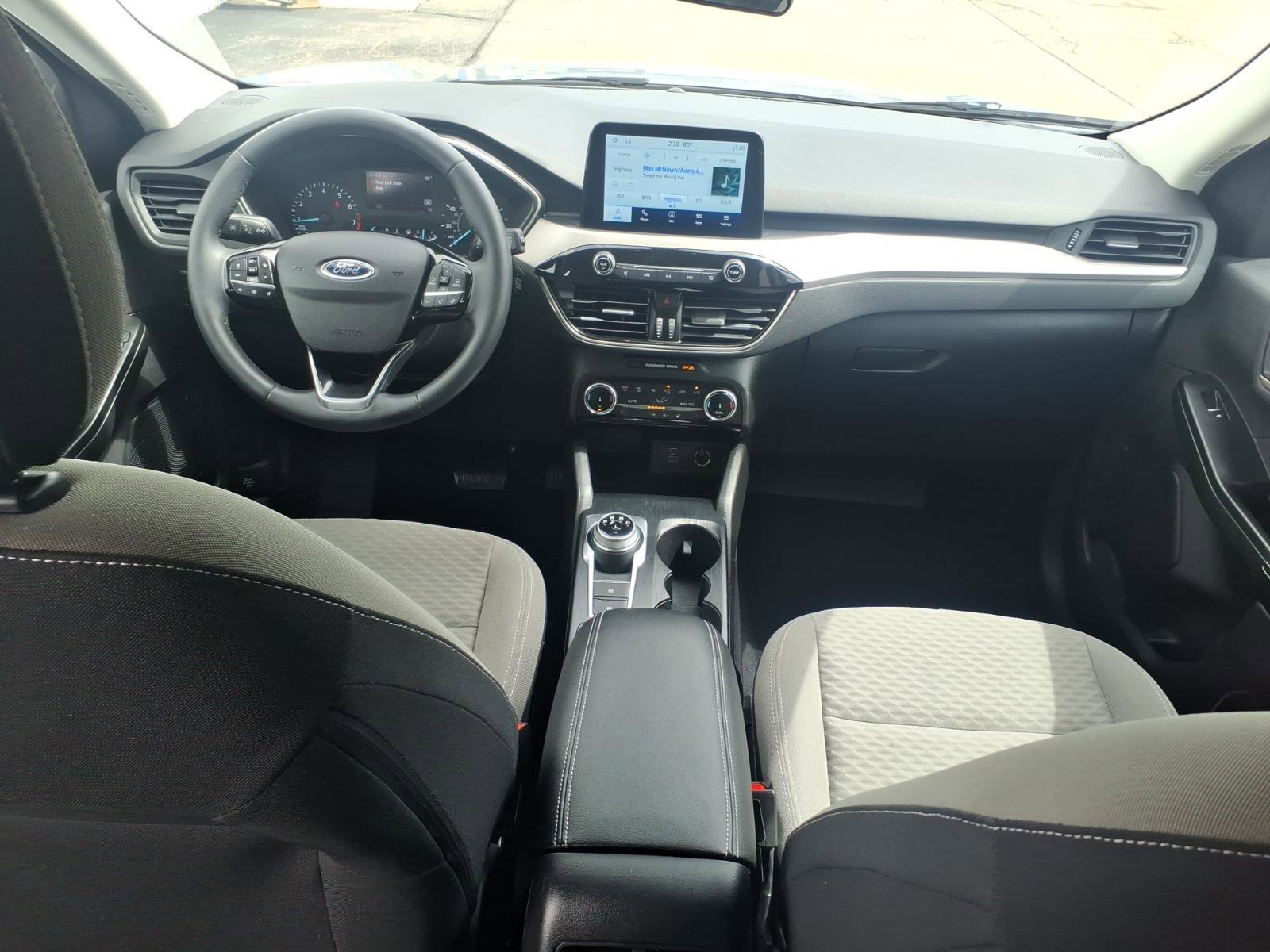 Certified 2022 Ford Escape SE w/ Convenience Package AWD/4WD image 10
