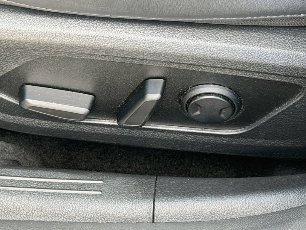 Certified 2025 Kia K5 GT-Line FWD image 23