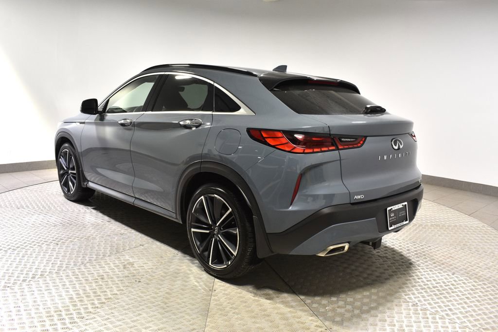Certified 2025 INFINITI QX55 Luxe w/ Cargo Package image 9