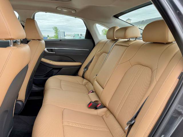 Used 2024 Hyundai Sonata Limited FWD image 12