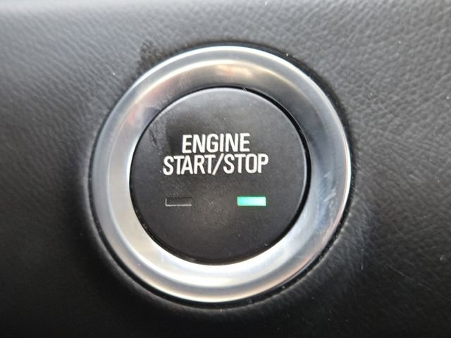 Used 2023 GMC Terrain Denali image 17