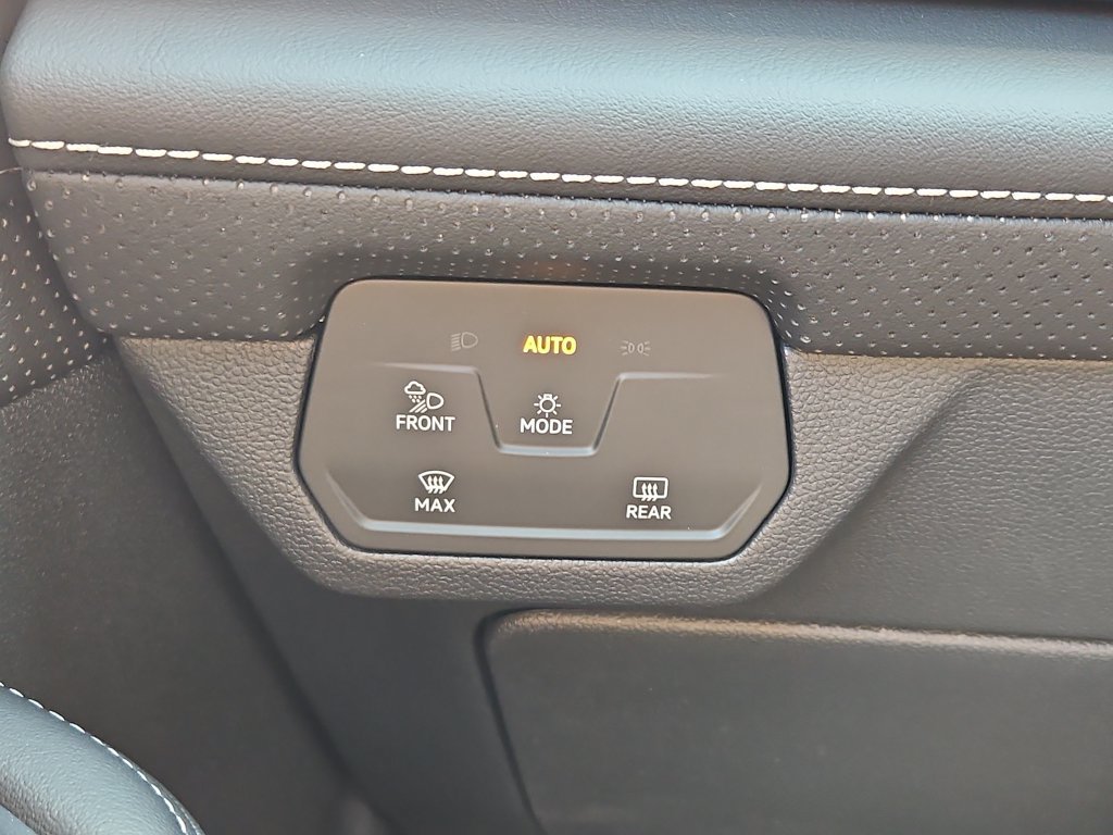 New 2026 Volkswagen Atlas SE AWD/4WD image 9