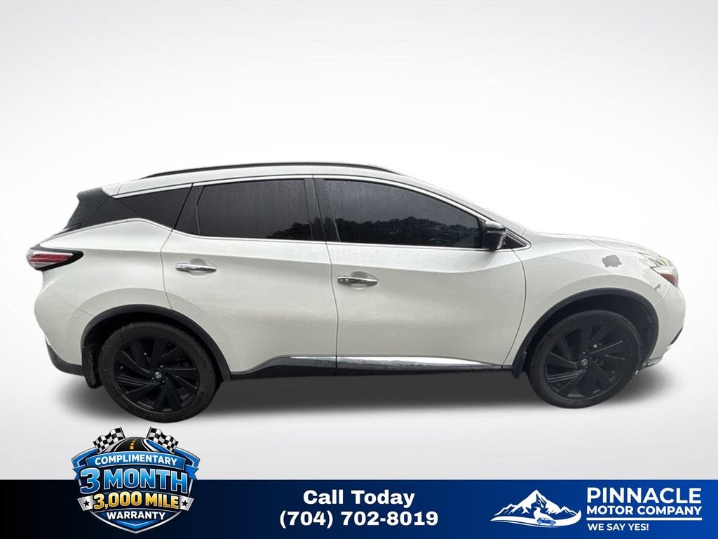 Used 2017 Nissan Murano Platinum w/ Platinum Technology Package FWD image 3
