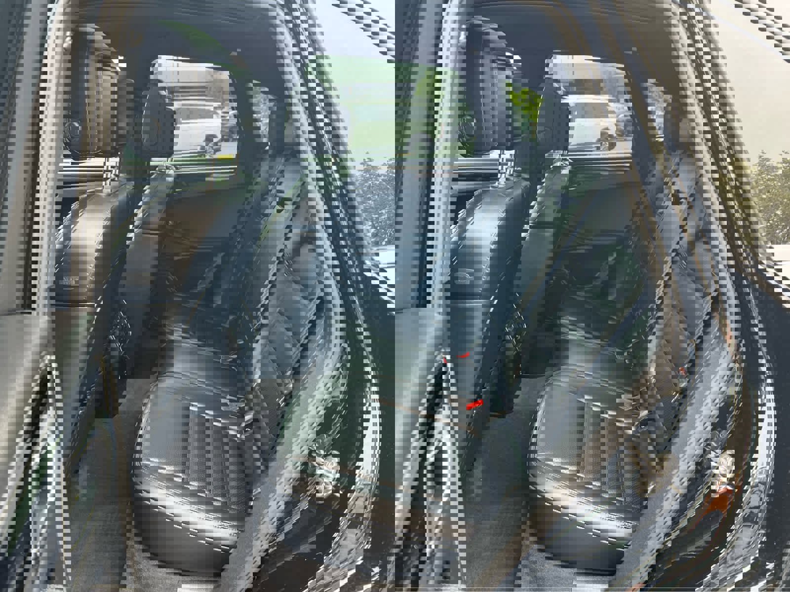 Used 2024 Porsche Macan image 27