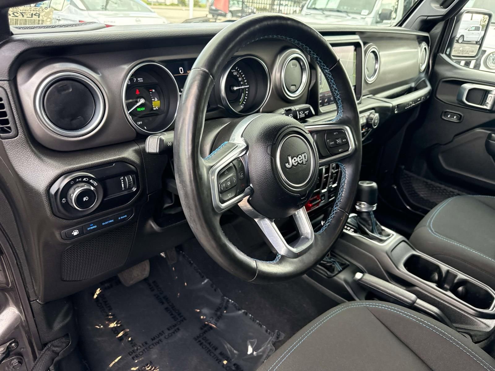 Used 2023 Jeep Wrangler Unlimited Rubicon 4xe w/ Steel Bumper Group image 27