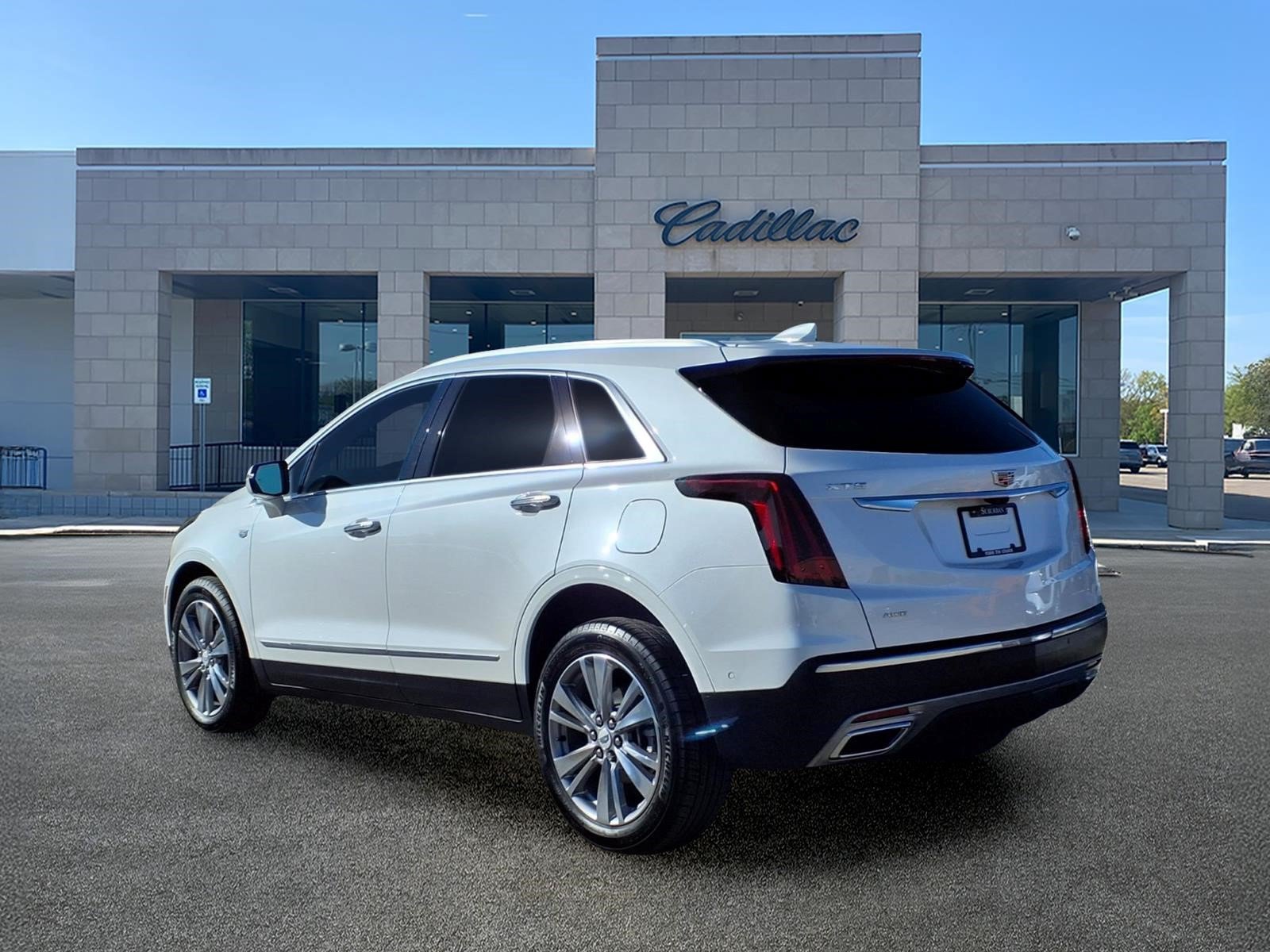 New 2026 Cadillac XT5 Premium Luxury w/ Driver Assist Package AWD/4WD image 6