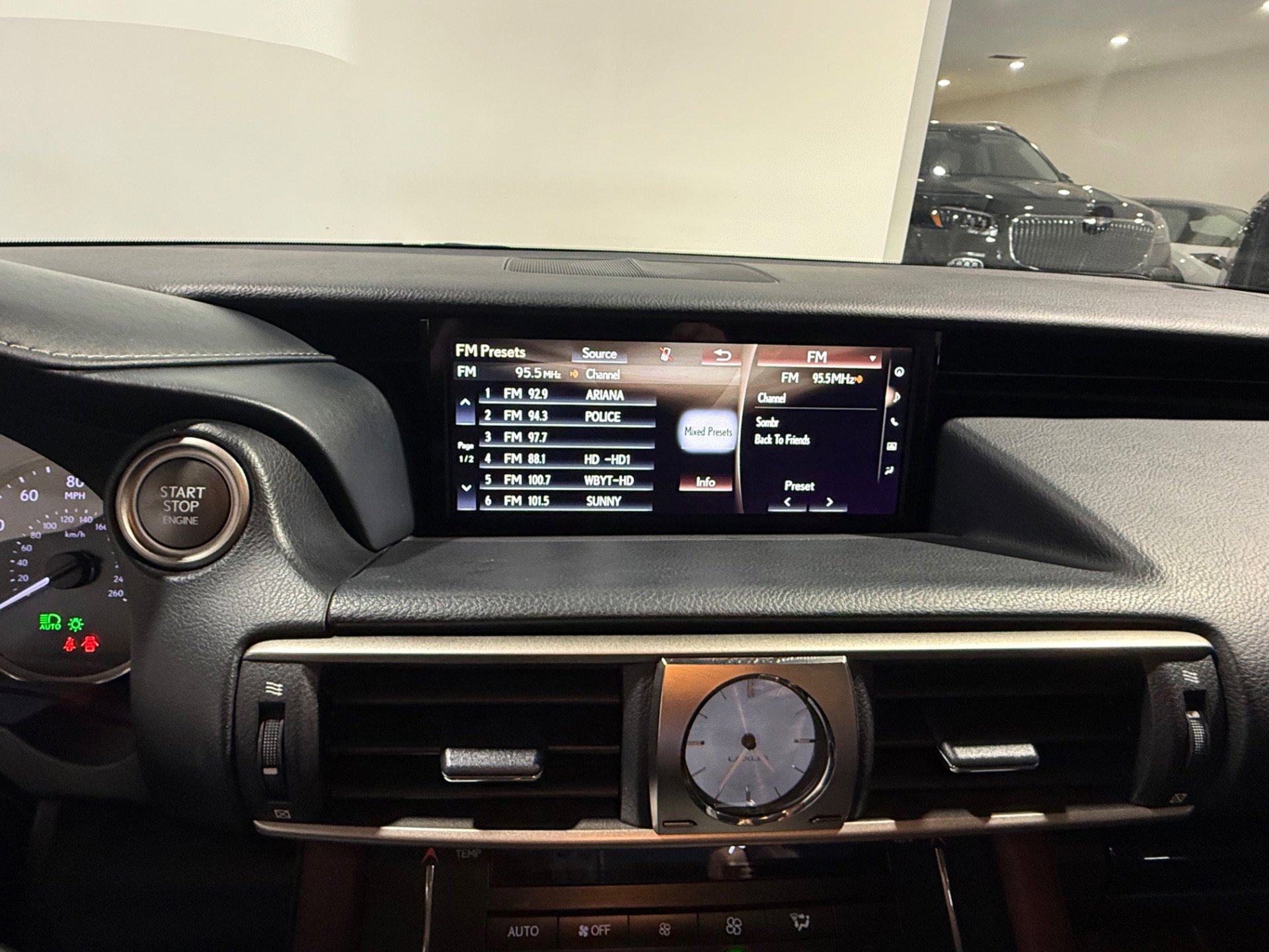 Used 2018 Lexus IS 300 AWD w/ Comfort Package image 32