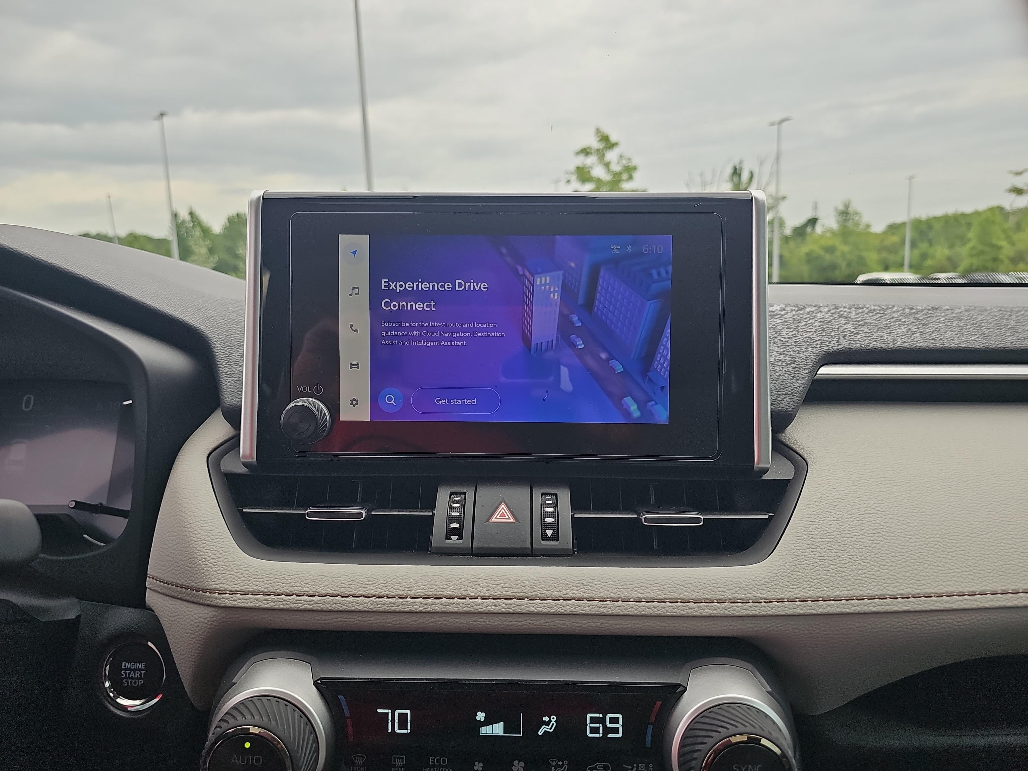 Used 2024 Toyota RAV4 XLE Premium FWD image 23