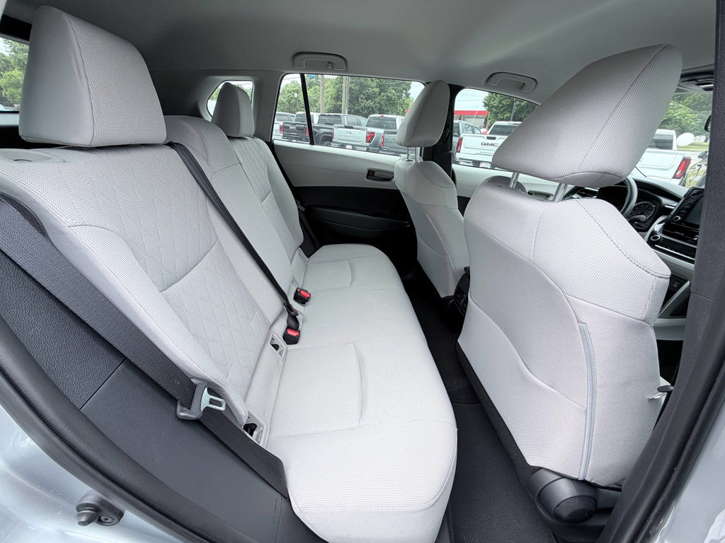 Used 2022 Toyota Corolla Cross L FWD image 23