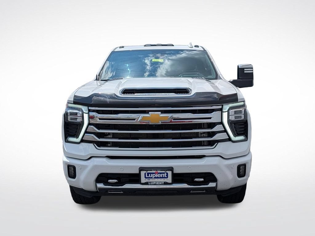 Used 2024 Chevrolet Silverado 3500 High Country w/ High Country Premium Package AWD/4WD image 11