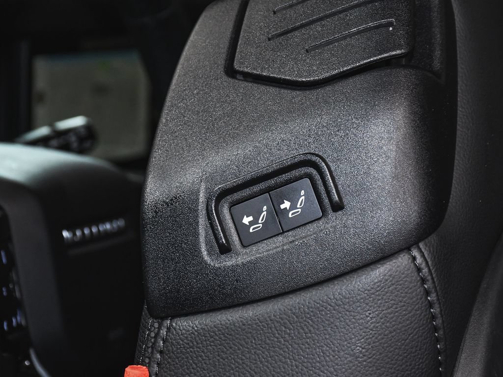 Used 2023 Land Rover Defender 90 X-Dynamic SE AWD/4WD image 49