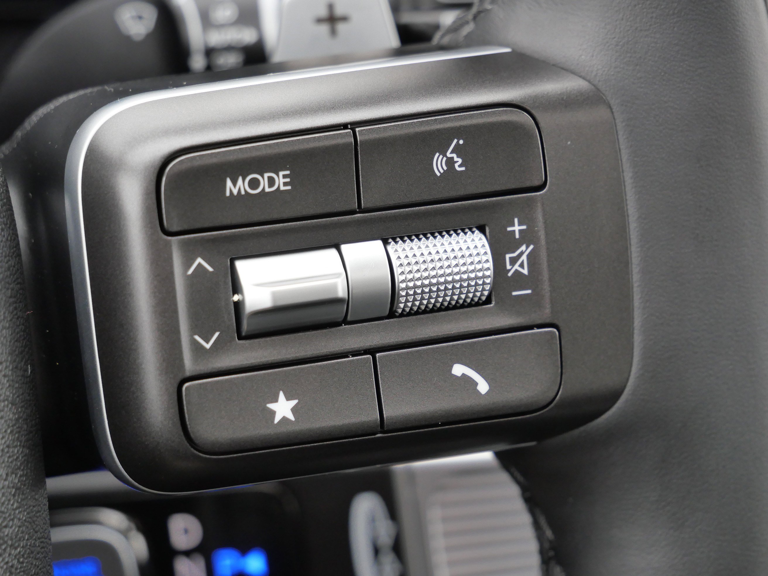 Used 2026 Hyundai Palisade Calligraphy image 32