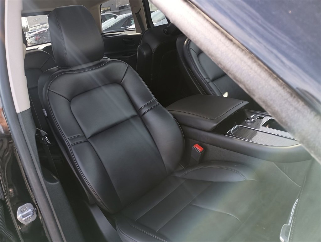 Used 2024 Lincoln Aviator Premiere w/ Premium Package image 32