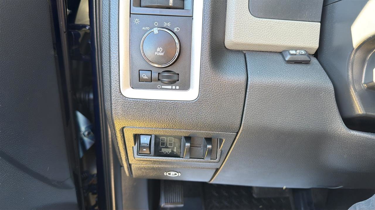 Used 2012 RAM 1500 Outdoorsman image 23