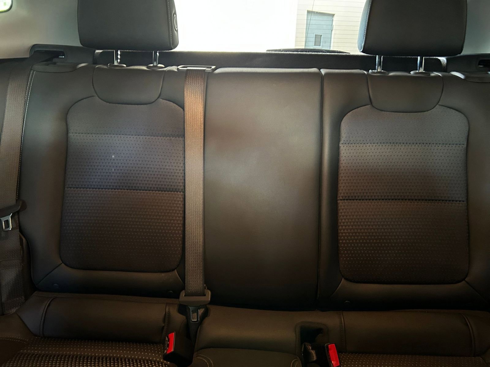 Used 2025 Chevrolet Trax LT w/ LT Convenience Package image 32