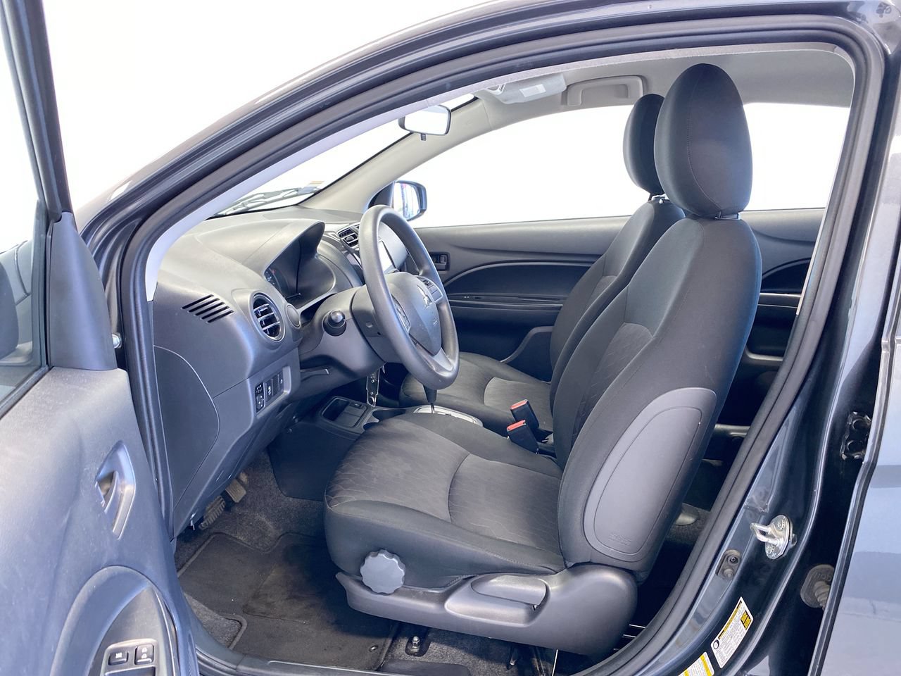 Used 2024 Mitsubishi Mirage ES FWD image 16