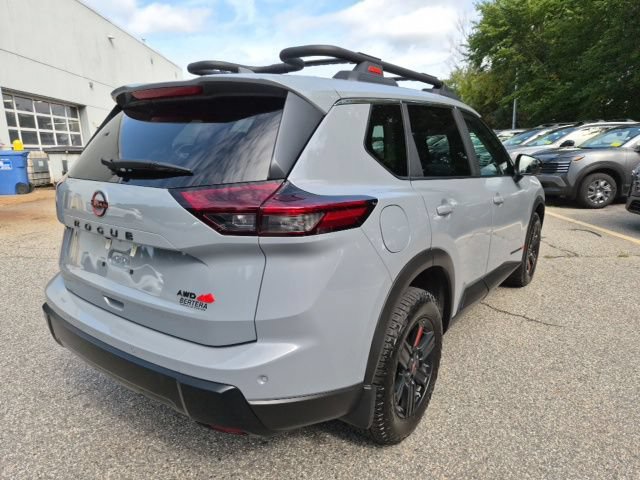 Used 2025 Nissan Rogue SV w/ Rock Creek Premium Package AWD/4WD image 8