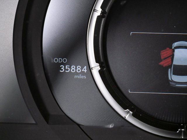 Used 2022 Lexus IS 350 F Sport image 11